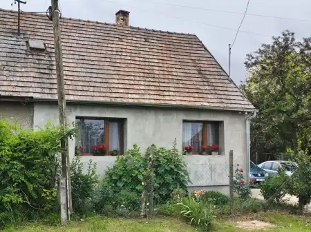 Eladó családi ház, Kömlőd 3 szoba 62 m² 27.5 M Ft
