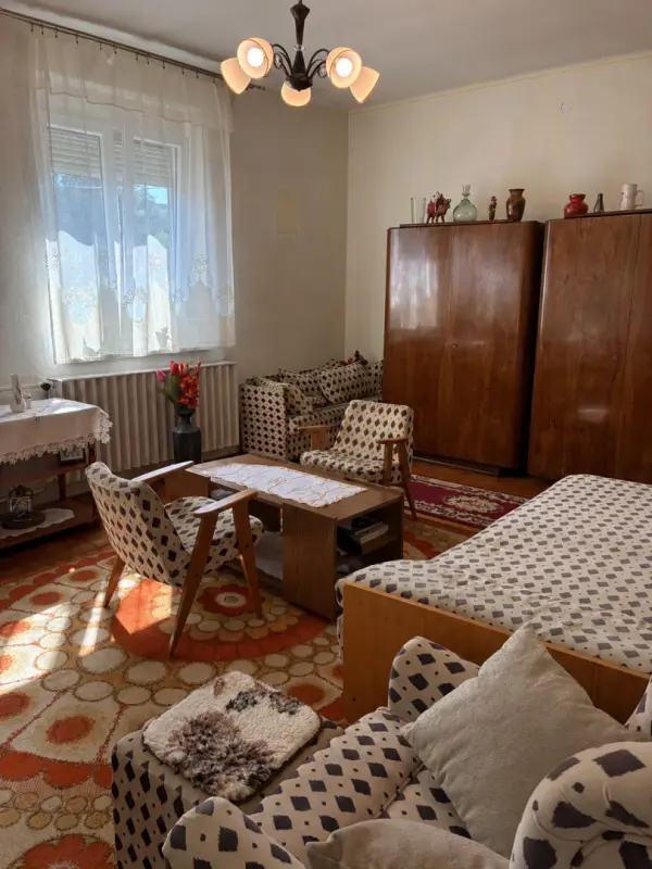 Eladó családi ház, Mór 2 szoba 87 m² 55 M Ft