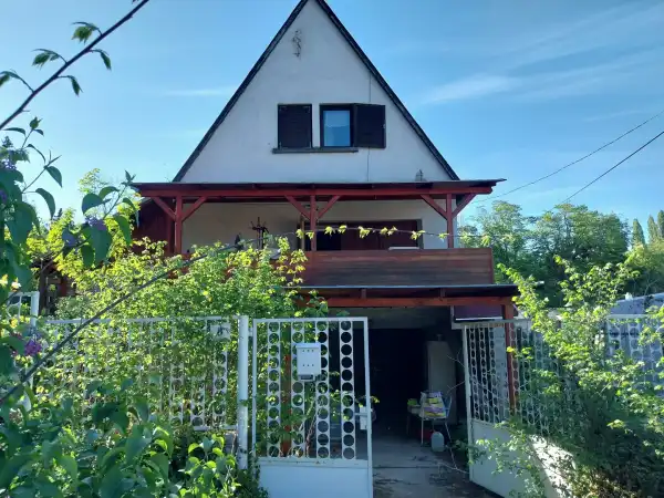 Eladó családi ház, Tata 2+2 szoba 80 m² 60 M Ft