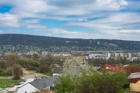 Eladó családi ház, Tatabánya 4 szoba 114 m² 137 M Ft