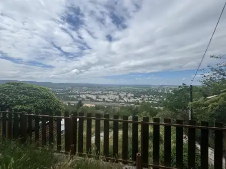 Eladó családi ház, Tatabánya 3 szoba 90 m² 35.9 M Ft