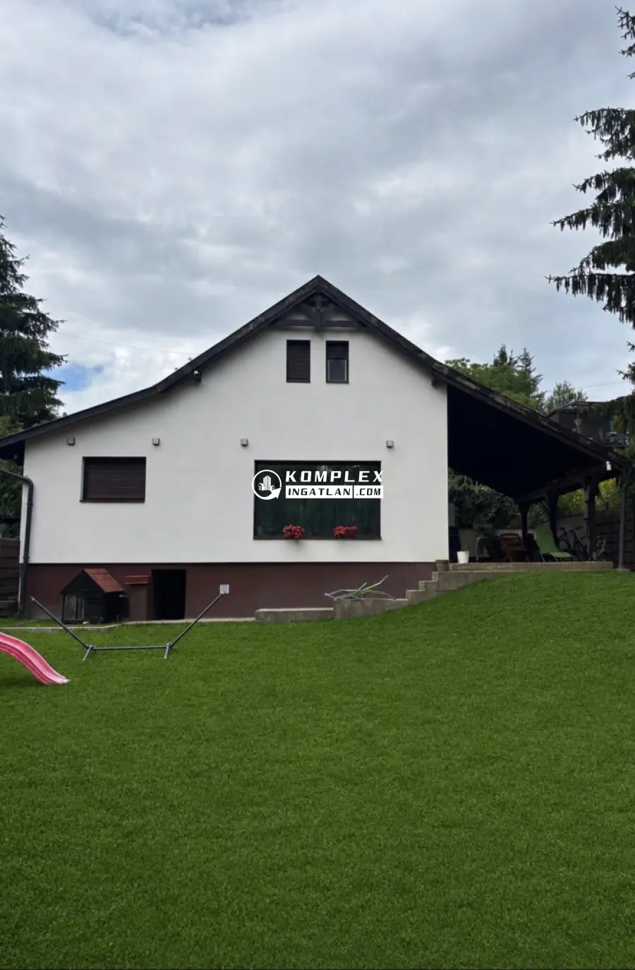 eladó családi ház, Tatabánya