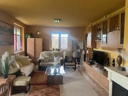 Eladó családi ház, Vértesszőlős 2 szoba 150 m² 92.5 M Ft