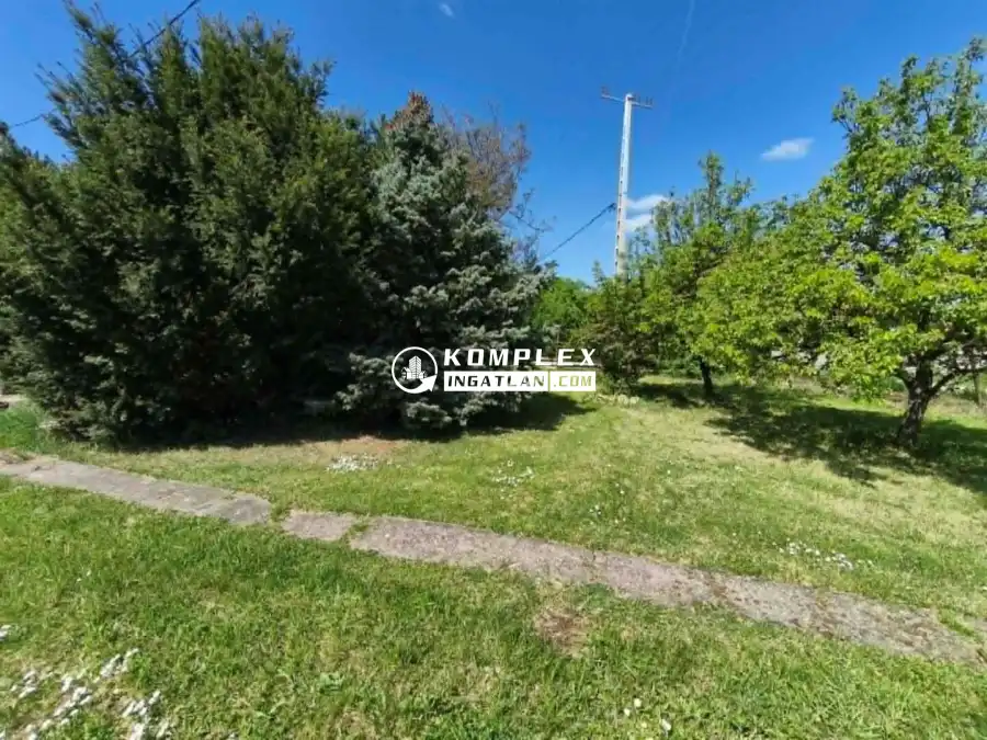 eladó  Építési telek, Budakalász