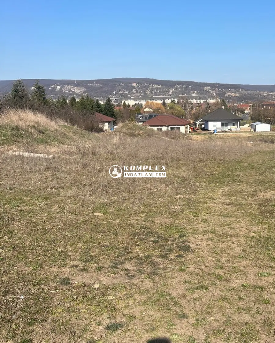 eladó  Építési telek, Tatabánya