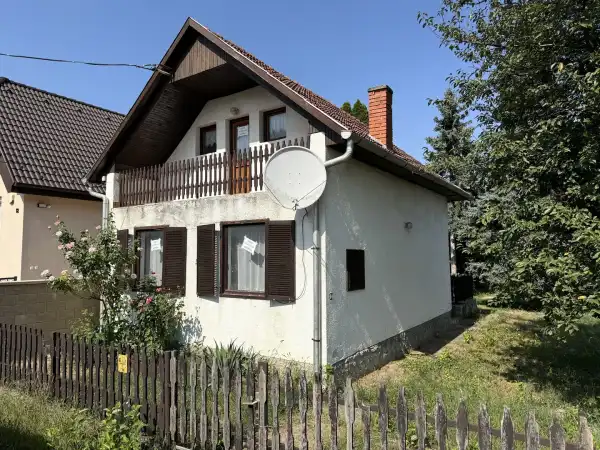 Eladó nyaraló, Dunasziget 4 szoba 65 m² 32.24 M Ft