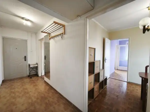 Eladó panellakás, Budapest, III. kerület 1+2 szoba 52 m² 59.9 M Ft