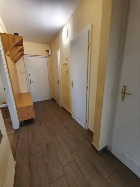 Eladó panellakás, Budapest, III. kerület 3 szoba 66 m² 78.9 M Ft