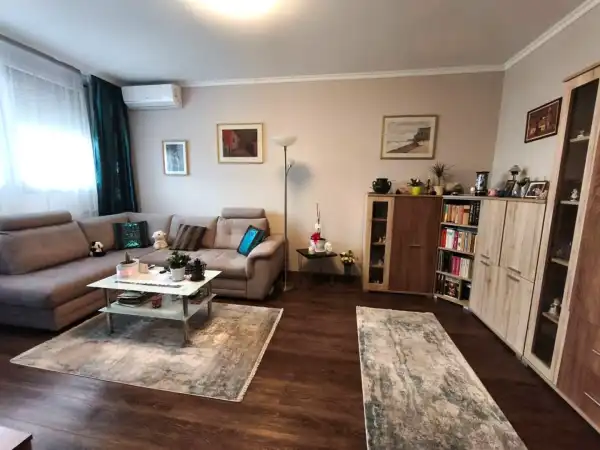 Eladó panellakás, Budapest, III. kerület 2 szoba 50 m² 69.5 M Ft