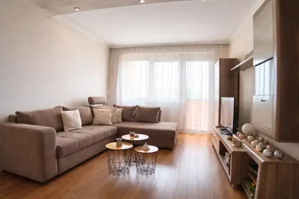 Eladó panellakás, Győr 2 szoba 50 m² 57.9 M Ft