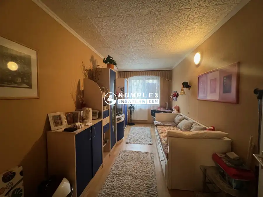 eladó panellakás, Tatabánya