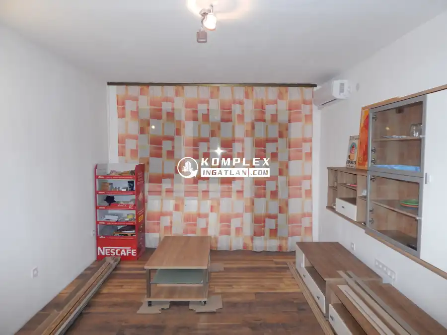 eladó panellakás, Tatabánya