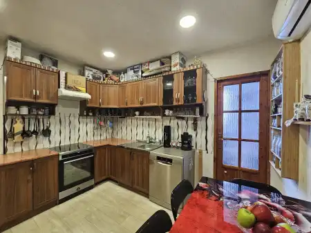 Eladó panellakás, Tatabánya 1+2 szoba 53 m² 42.9 M Ft