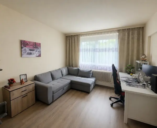 Eladó panellakás, Tatabánya 1+1 szoba 35 m² 31.99 M Ft