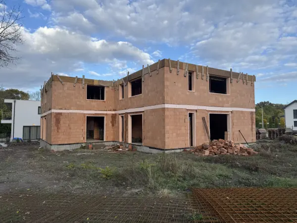 Eladó téglalakás, Tata 3 szoba 58 m² 74.99 M Ft