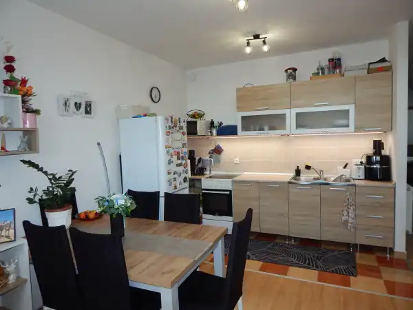 Eladó téglalakás, Tatabánya 3 szoba 62 m² 56.9 M Ft