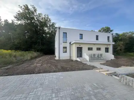 Eladó új építésű ikerház, Tata 5 szoba 125 m² 129.9 M Ft