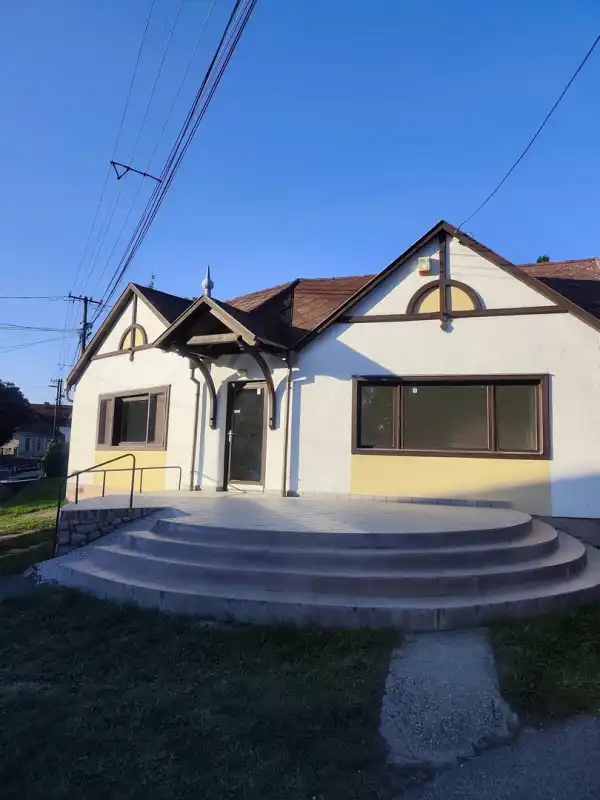 Eladó üzlet, Pannonhalma 38 m² 57.8 M Ft