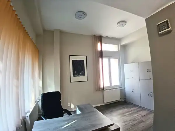 Kiadó iroda, Győr 2 szoba 45 m² 167 E Ft/hó + Áfa