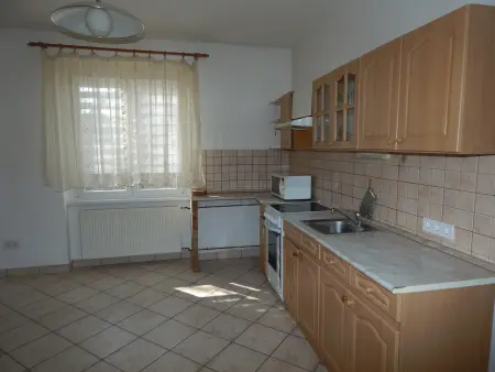 Kiadó téglalakás, Tatabánya 1+1 szoba 43 m² 140 E Ft/hó